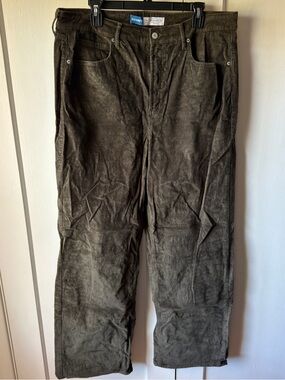 Old Navy Women’s Dark Olive Corduroy Pants